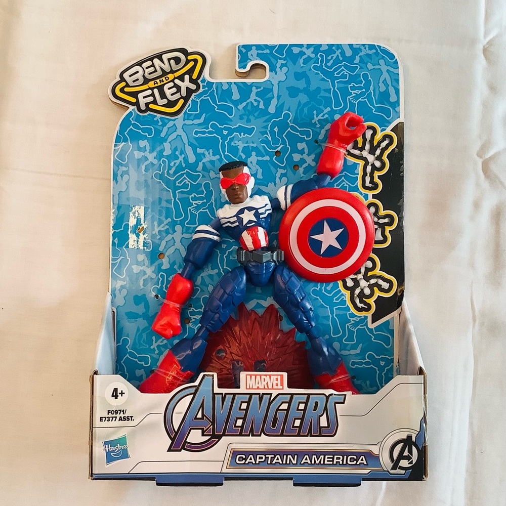 Captain America Bend & Flex Action Figure, 6-inch Marvel Avengers